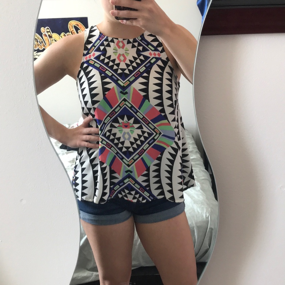 Aztec Patterned Tank - Picture 2 of 4